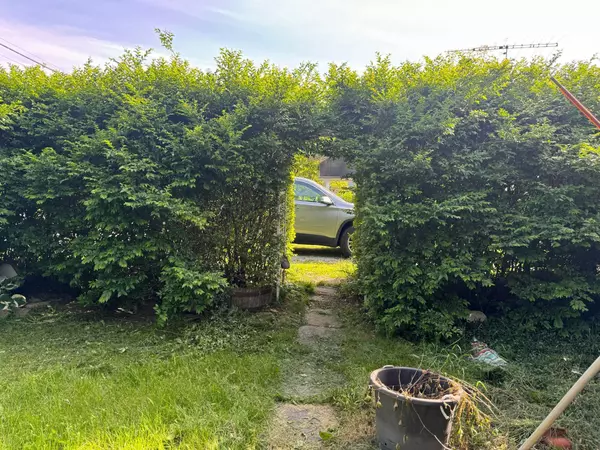 Rushsylvania, OH 43347,212 South Sandusky Street