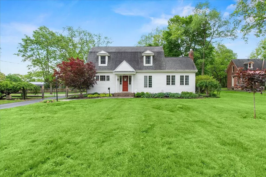 261 E Sandusky Street, Mechanicsburg, OH 43044