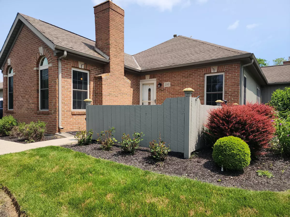 Bellefontaine, OH 43311,200 Pine Ridge Court