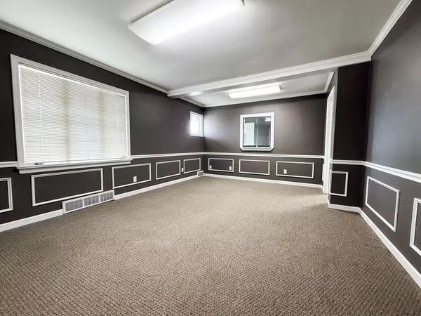 Lima, OH 45804,2727 Harding Highway