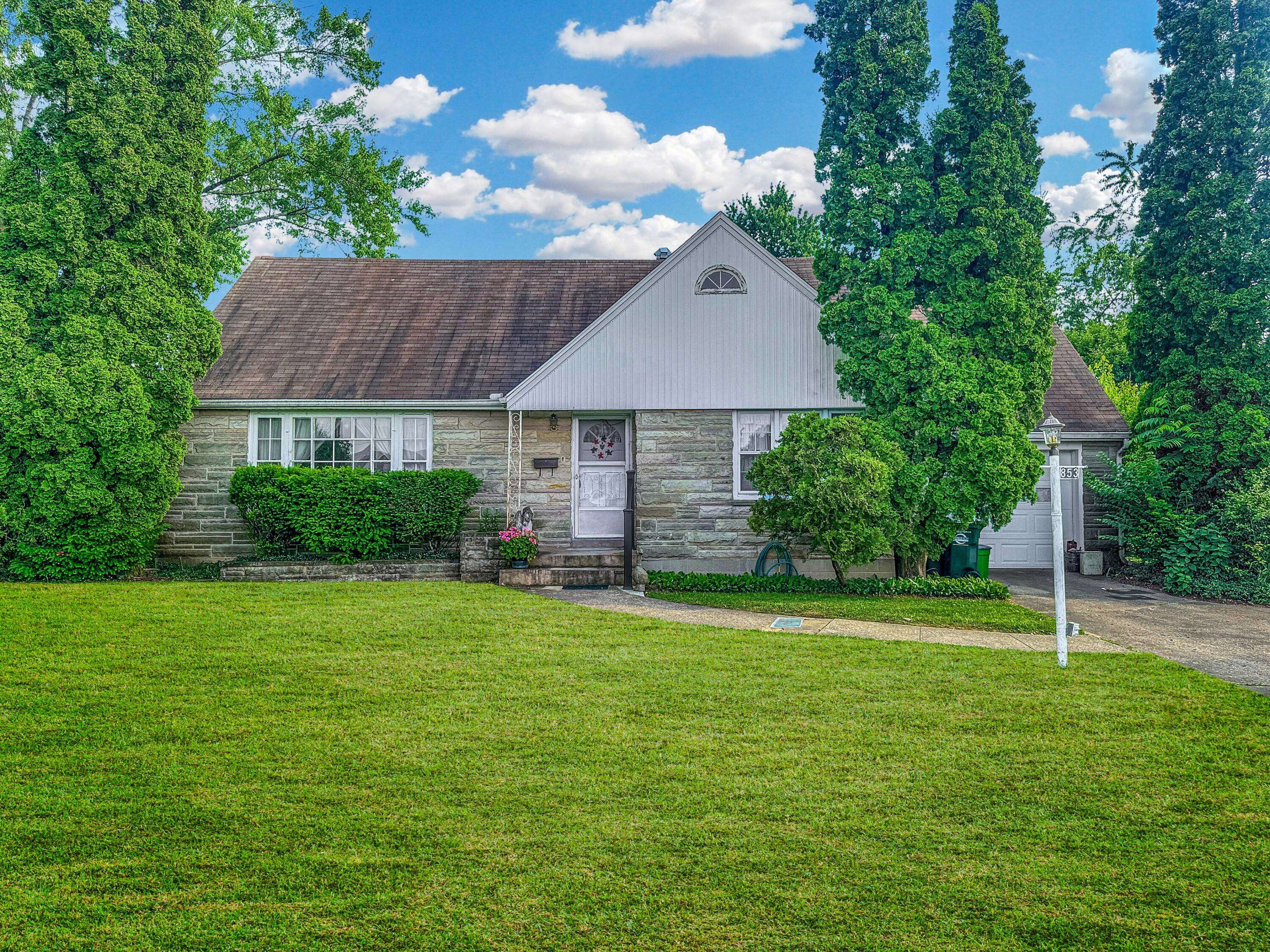 853 Amherst Drive, Urbana, OH 43078
