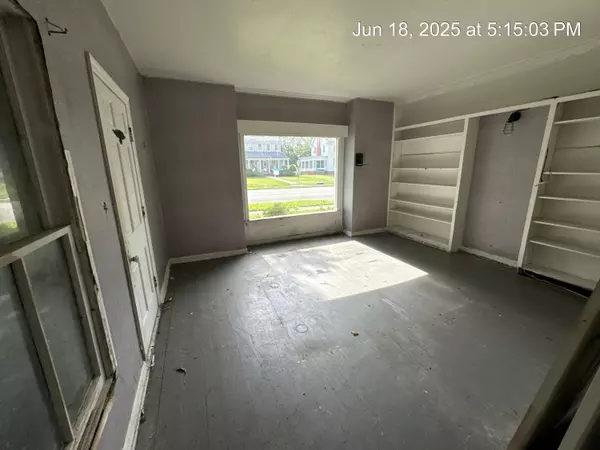 Ada, OH 45810,542 N Main Street