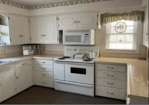 Celina, OH 45822,325 N Walnut Street