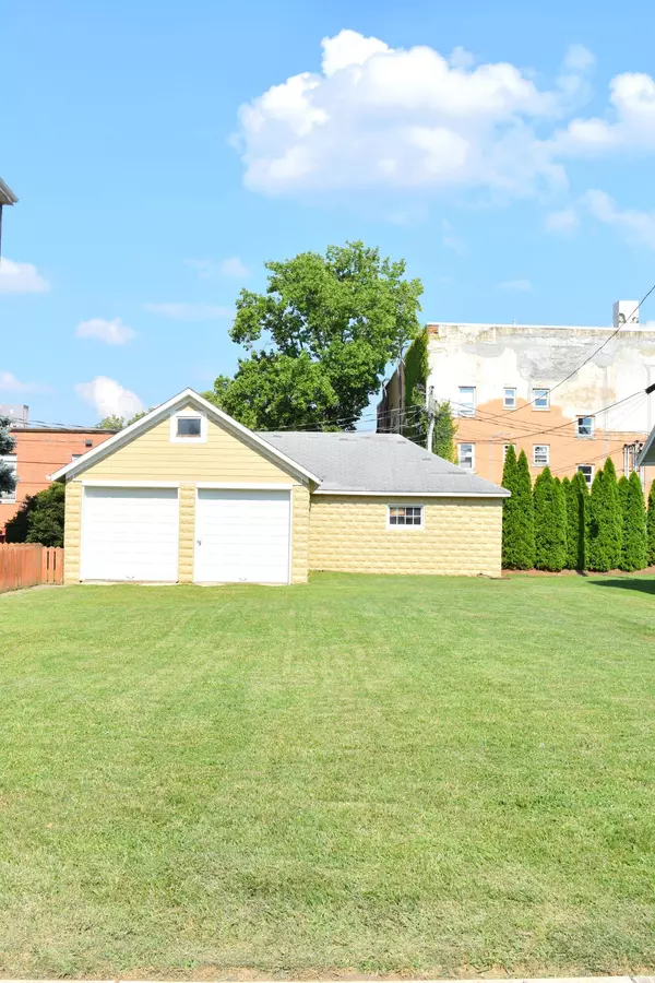 Piqua, OH 45356,228 W Ash Street