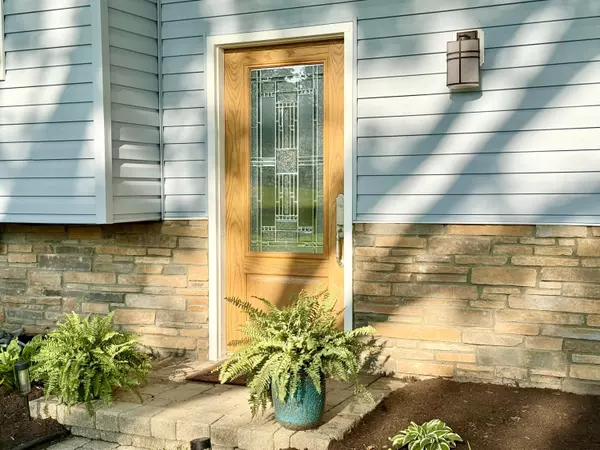 London, OH 43140,1860 E Choctaw Drive