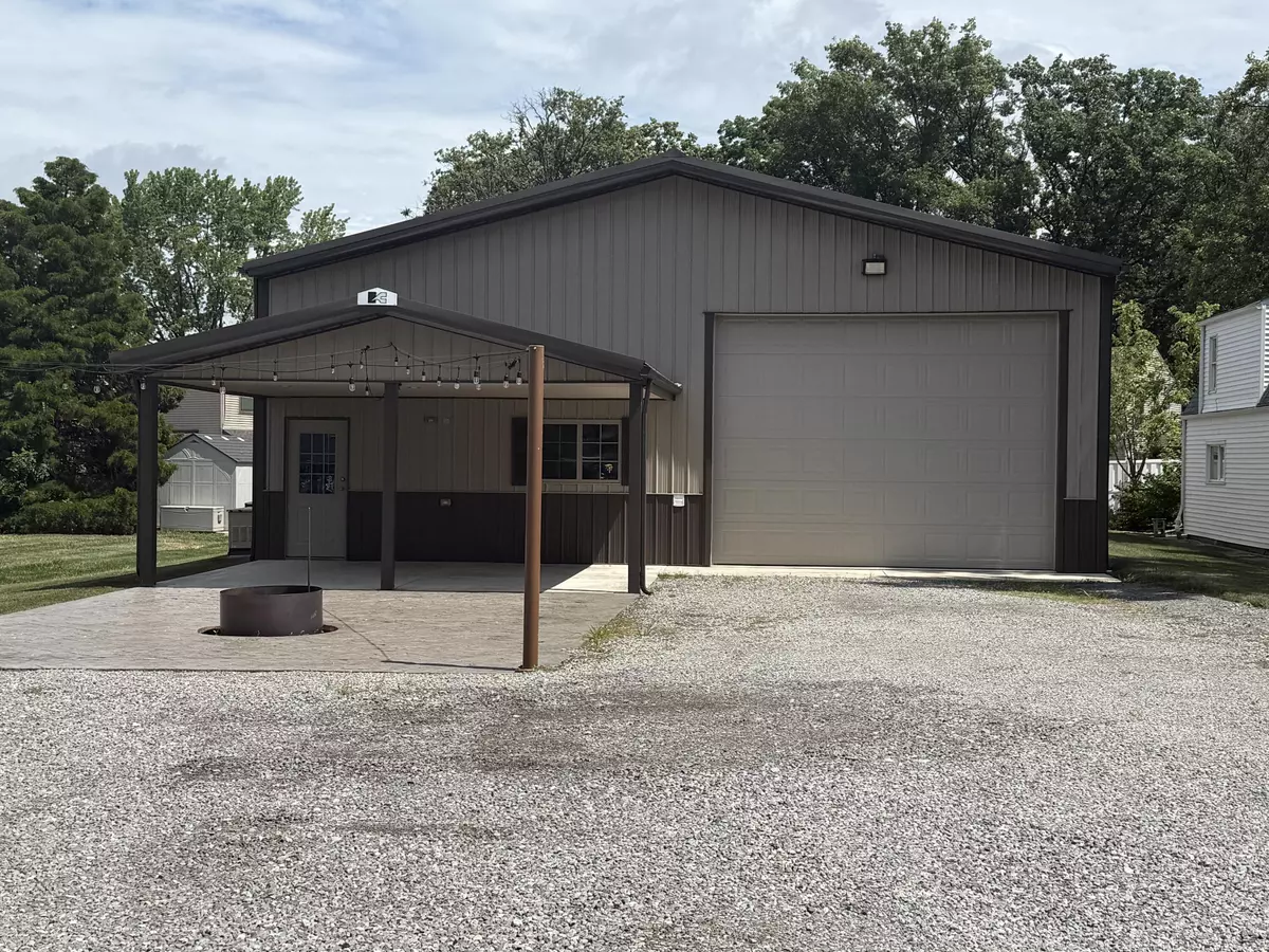 Huntsville, OH 43324,9516 State Route 368