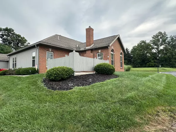 308 Pine Ridge Court, Bellefontaine, OH 43311