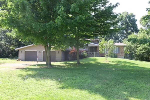 Saint Henry, OH 45883,4543 Lange Road