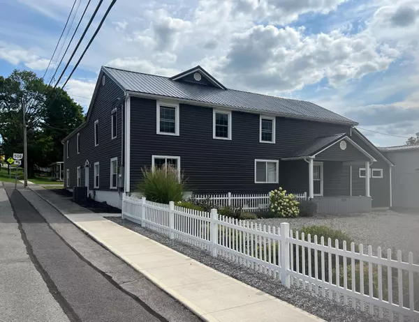 380 S Main Street, De Graff, OH 43318