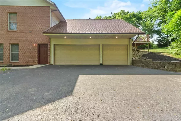 Bellefontaine, OH 43311,4164 County Road 1