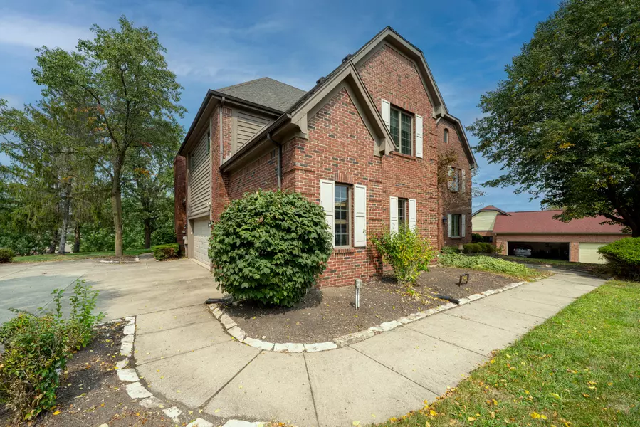 2940 Stonewall Drive, Beavercreek, OH 45434