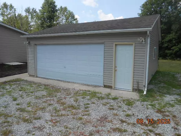 Forest, OH 45843,15418 State Hwy 37