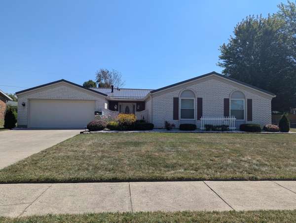 2932 Alameda Drive, Springfield, OH 45503