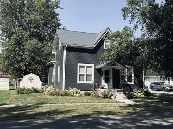 458 W Columbus Street, Kenton, OH 43326