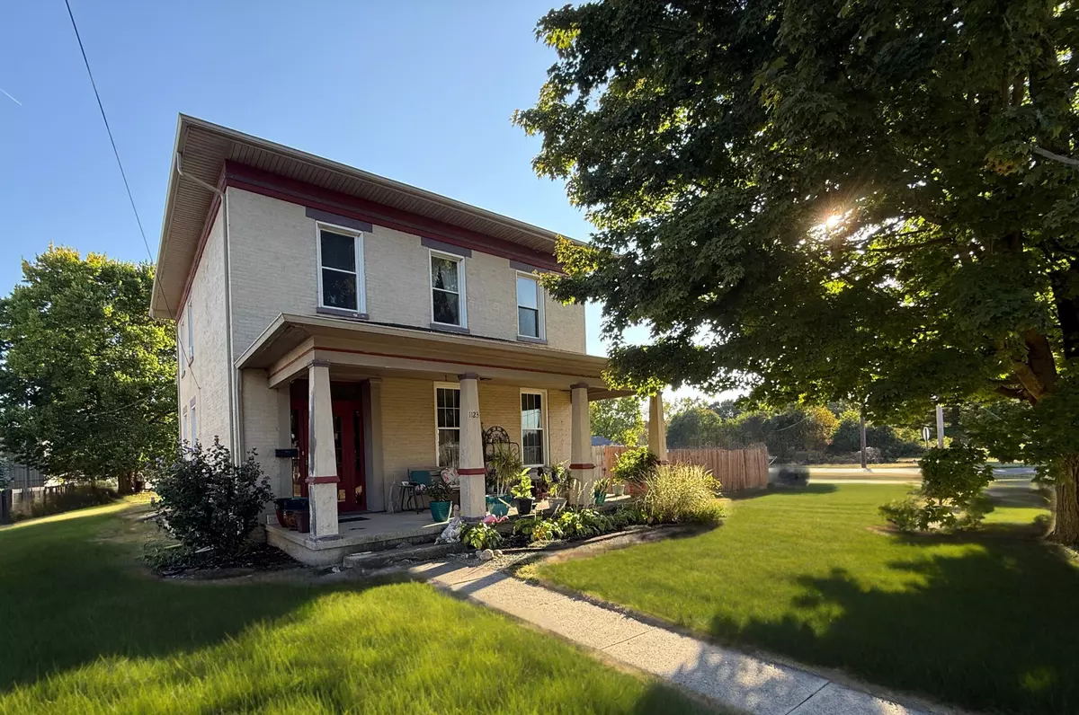 Urbana, OH 43078,1123 Miami Street