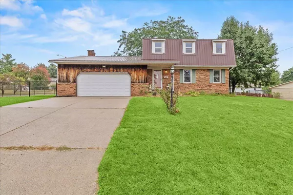 516 Hilltop Drive, Bellefontaine, OH 43311