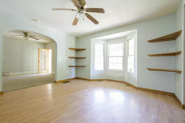 Bellefontaine, OH 43311,228 S Evansville Street