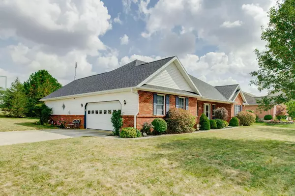 Anna, OH 45302,101 Sapphire Street