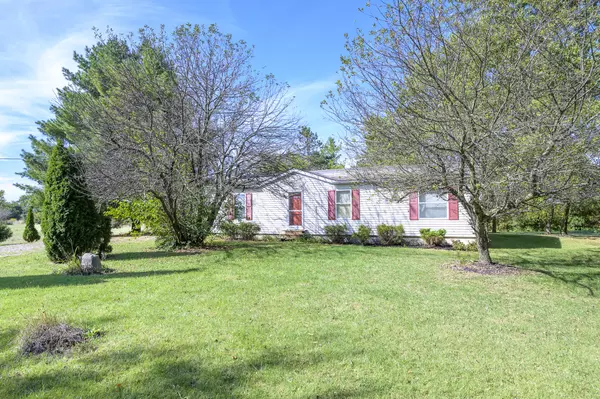 8116 Township Road 207, De Graff, OH 43318