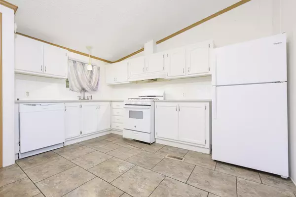 De Graff, OH 43318,8116 Township Road 207