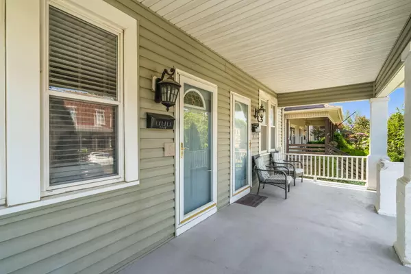 Columbus, OH 43207,1542 S 4th Street