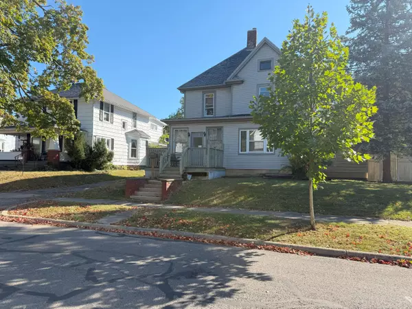 612 N Detroit Street, Bellefontaine, OH 43311