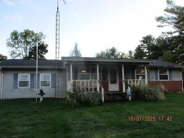 7540 E Agenbroad Road, New Carlisle, OH 45344