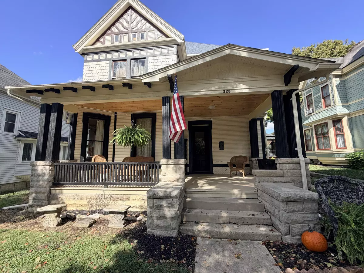 Bellefontaine, OH 43311,325 E Chillicothe Avenue