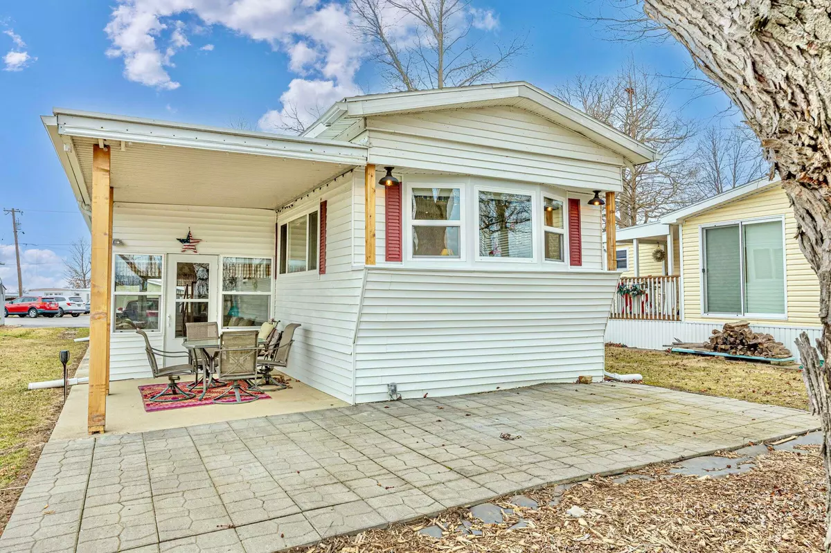 Huntsville, OH 43324,8651 State Route 368  #103E