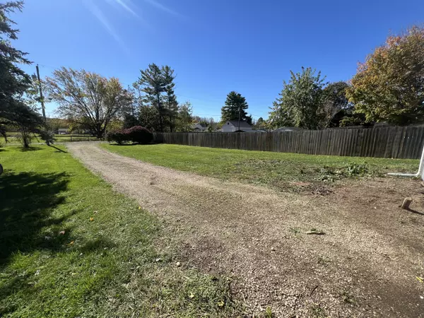 Mechanicsburg, OH 43044,83 Prospect Street