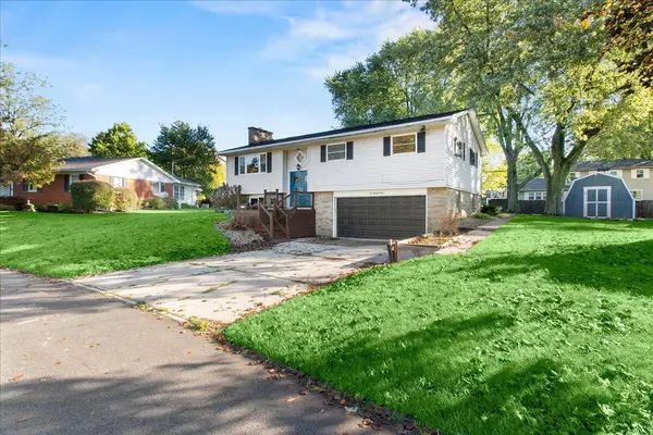 Bellefontaine, OH 43311,612 Hillcrest Drive