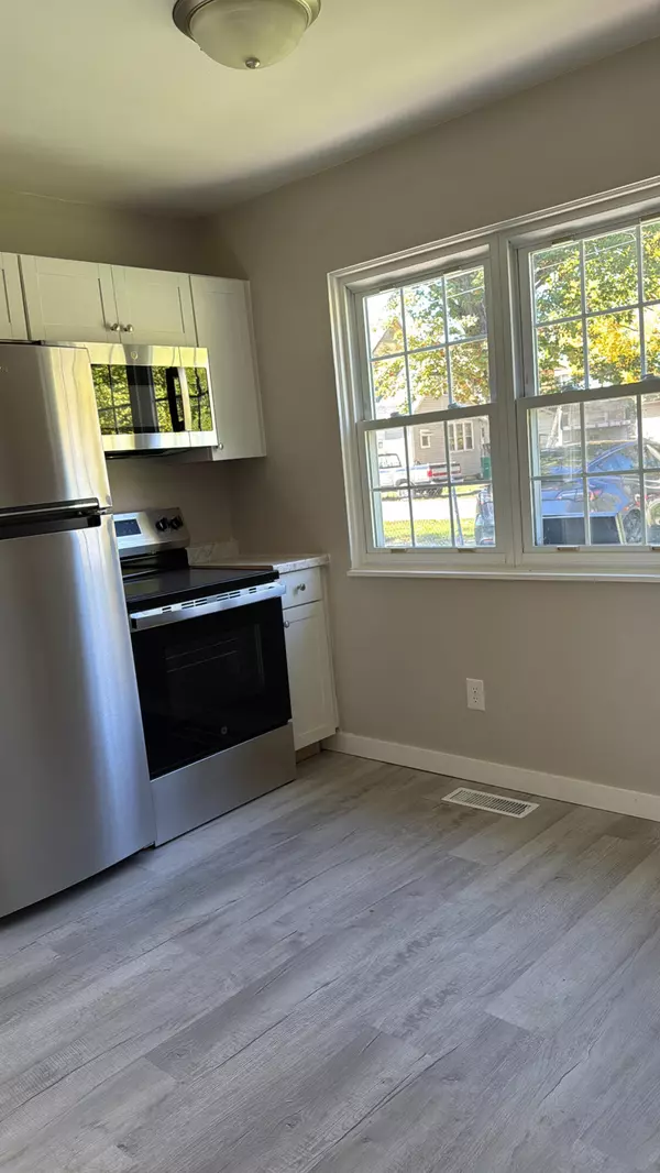 Lima, OH 45804,1093 S Sugar Street