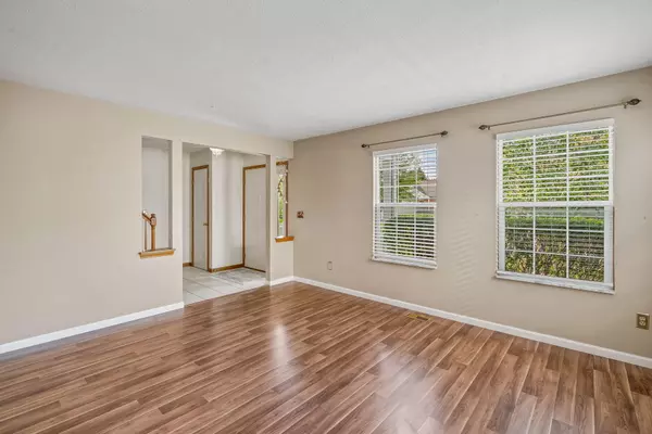 Westerville, OH 43081,5556 Falco Drive