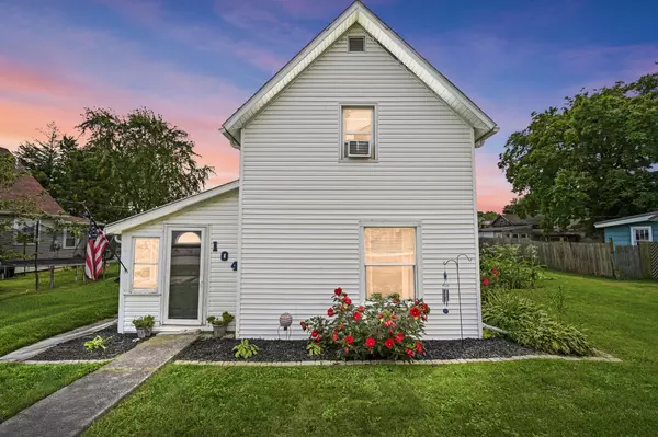 104 W Railroad Street, Middle Point, OH 45863