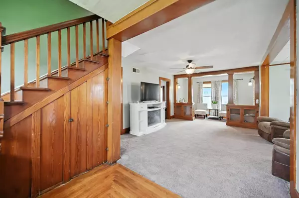 Middle Point, OH 45863,104 W Railroad Street