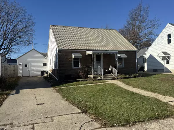 Celina, OH 45822,905 N Walnut Street