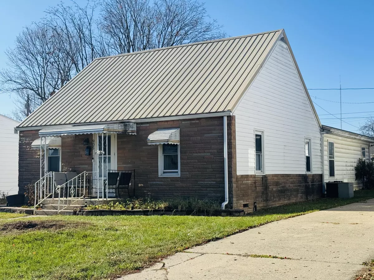 Celina, OH 45822,905 N Walnut Street