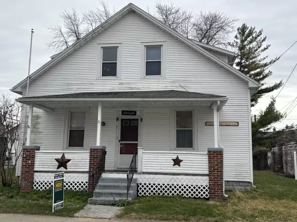 7 E Jamestown Street, South Charleston, OH 45368