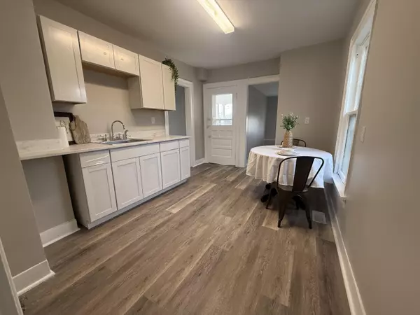 Springfield, OH 45503,743 N Belmont Avenue