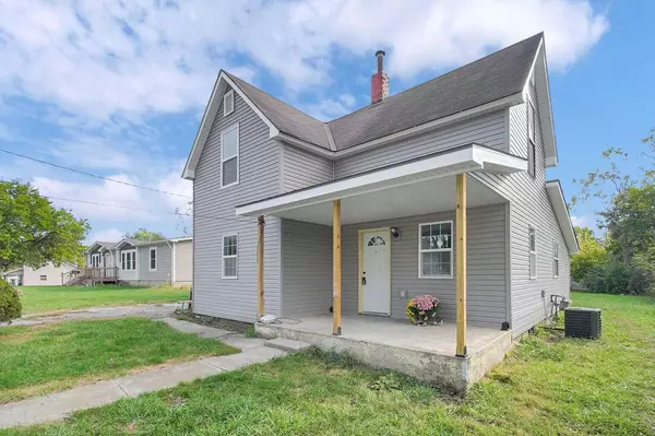 15 E Stewart Avenue, London, OH 43140