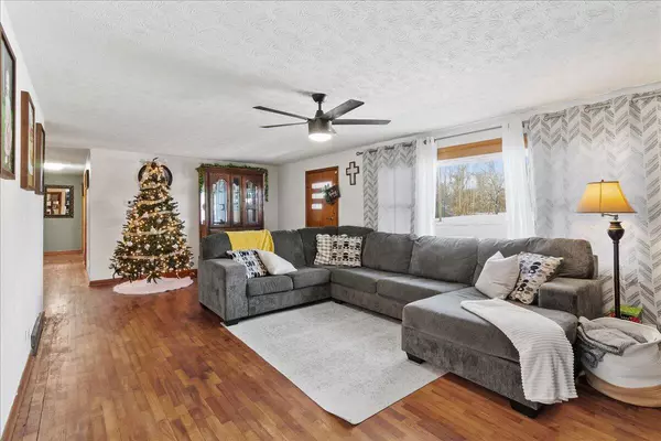 Urbana, OH 43078,3753 St Rt 55