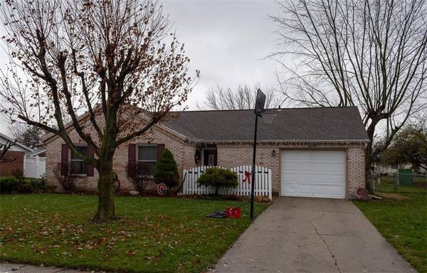 819 Primrose, Wapakoneta, OH 45895