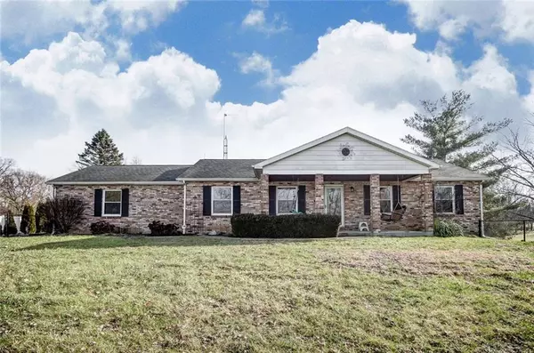 4141 S Dayton Brandt Road, New Carlisle, OH 45344