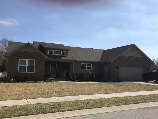 2714 Bridlewood, Sidney, OH 45365