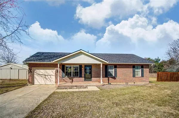 307 N Grant,  Christiansburg,  OH 45389