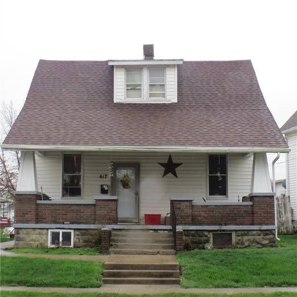 617 E Bellefontaine Street, Wapakoneta, OH 45895