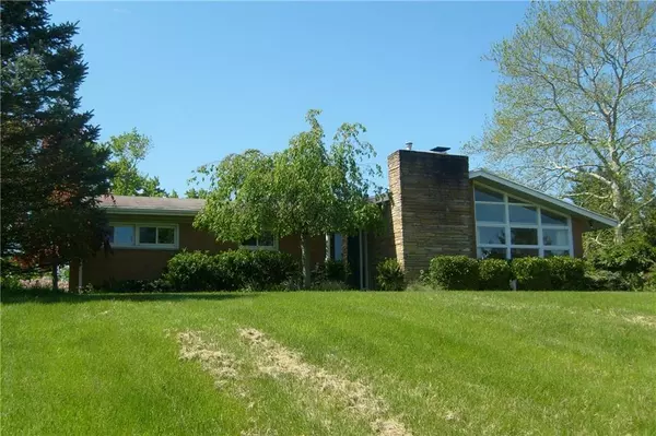 105 Eton, Springfield, OH 45503