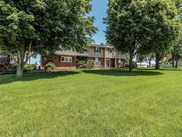 Wapakoneta, OH 45895,17709 Middle Pike Road