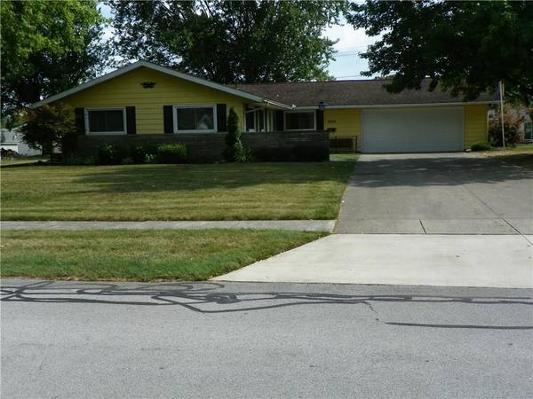 303 Stinebaugh Drive, Wapakoneta, OH 45895