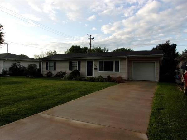 Wapakoneta, OH 45895,816 Park Drive